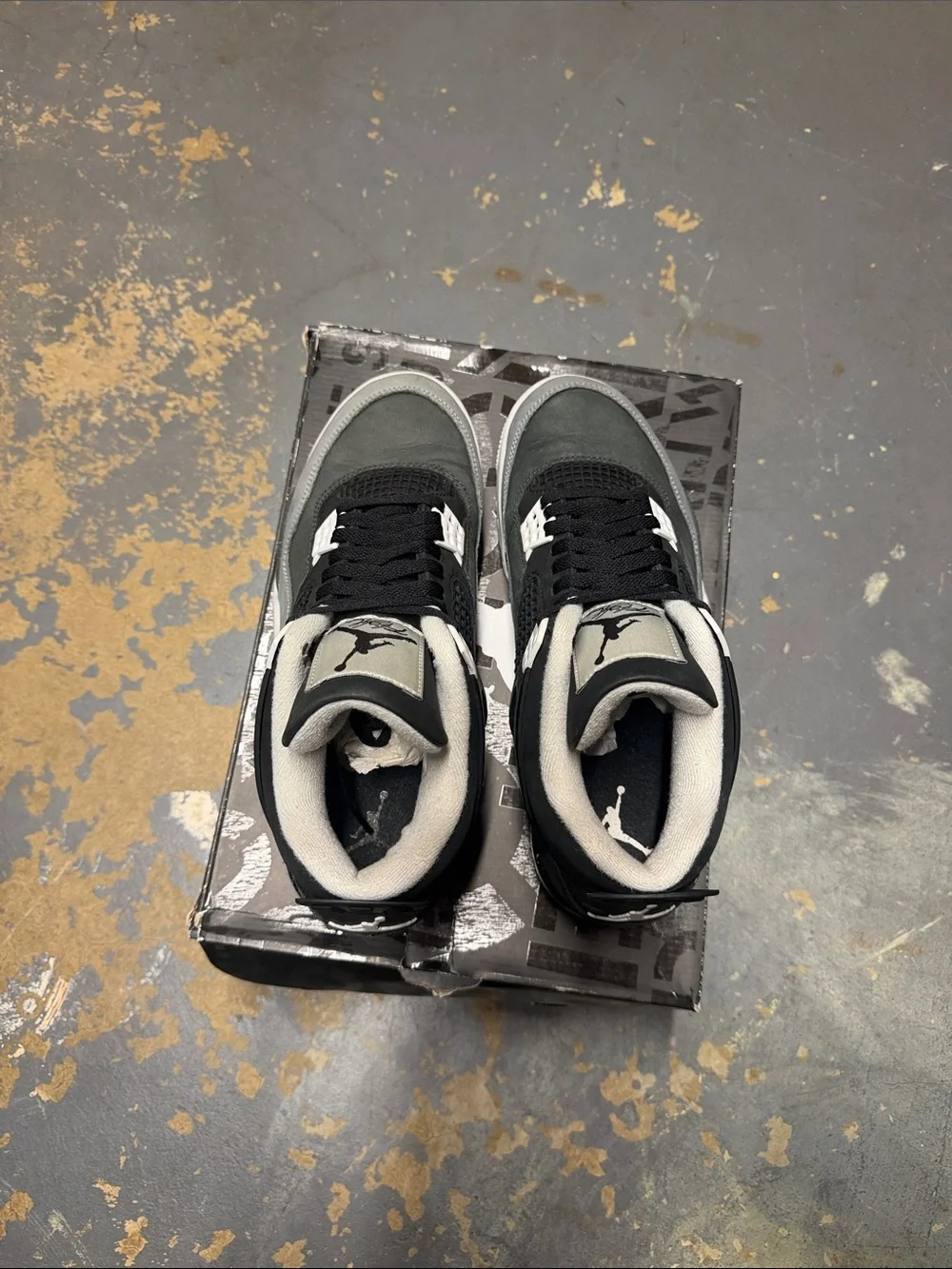 Jordan 4 fear